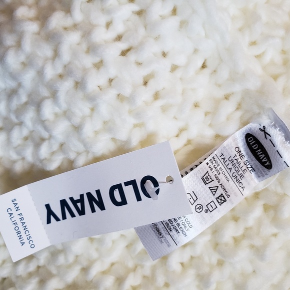 NWT Old Navy Cream Infinity Scarf - Picture 4 of 5